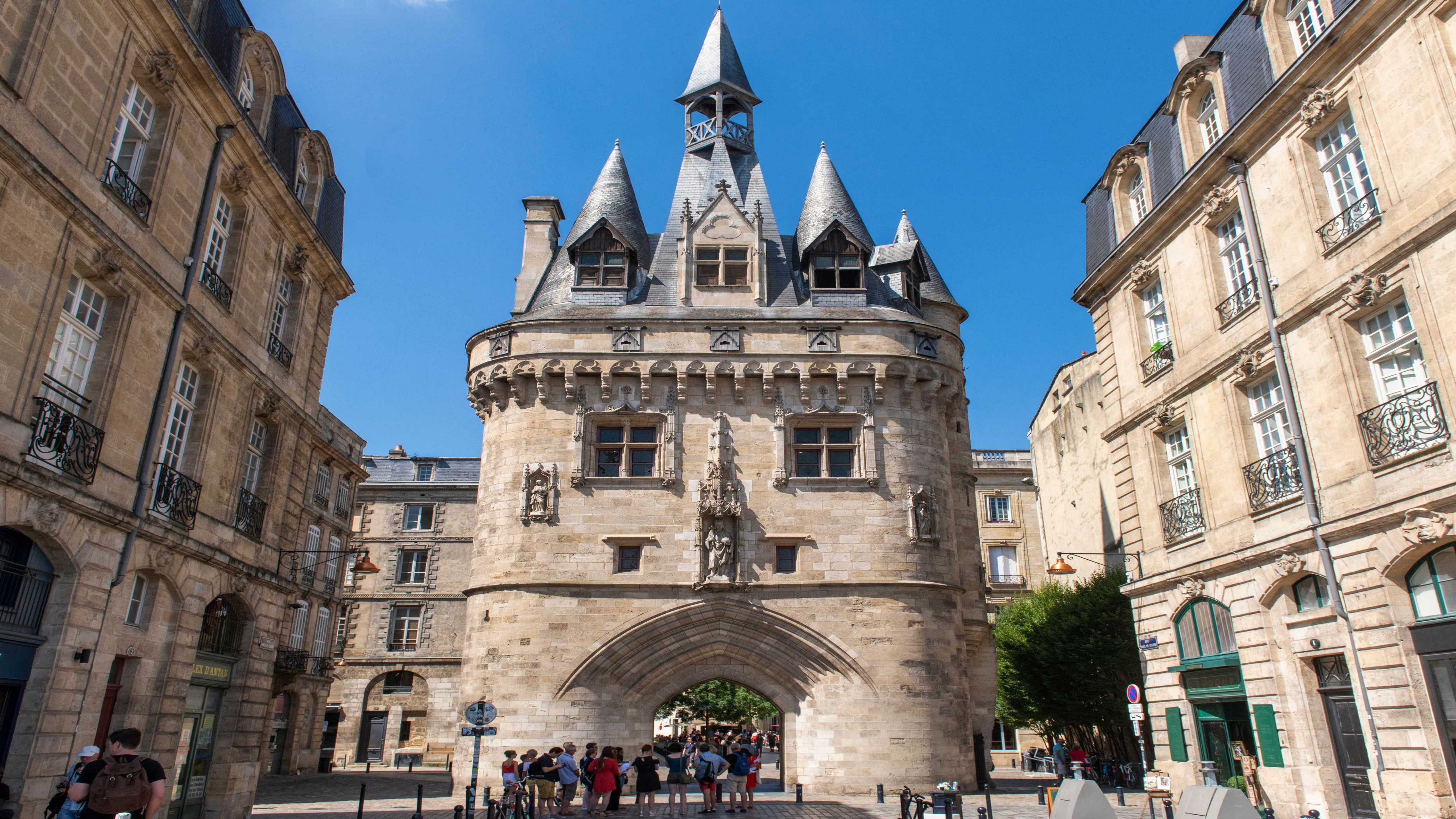 Bordeaux : La Porte Cailhau se réinvente avec une nouvelle exposition permanente